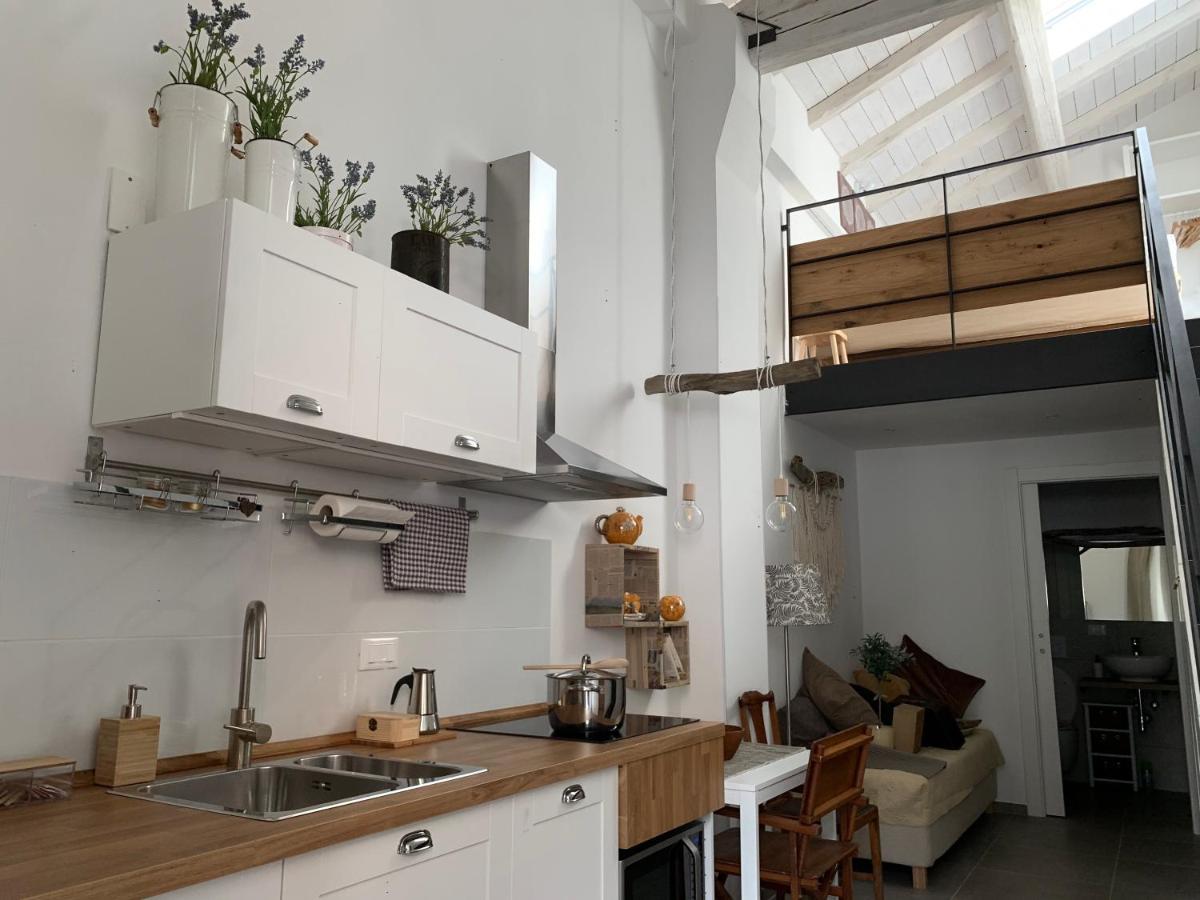 Metroloft Bed and Breakfast Bologna Eksteriør billede