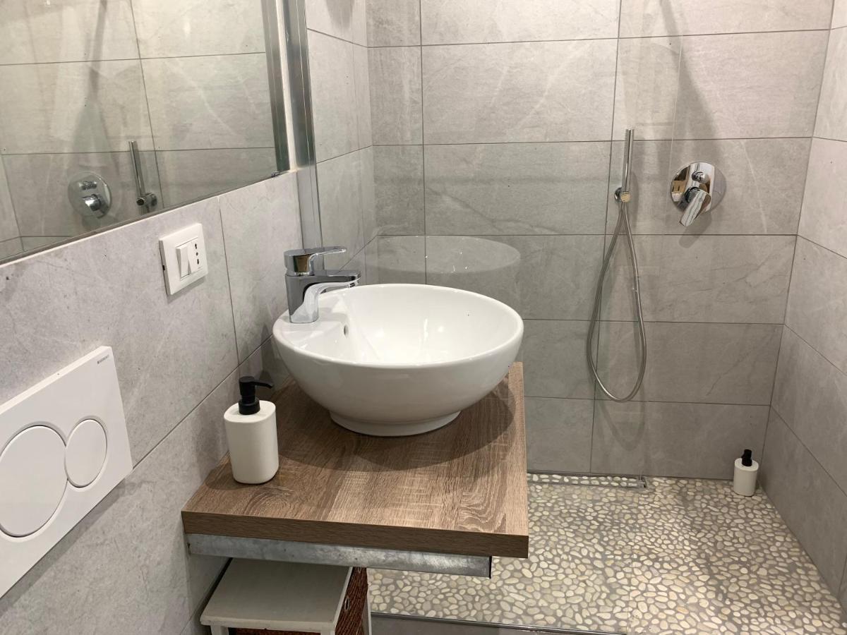 Metroloft Bed and Breakfast Bologna Eksteriør billede